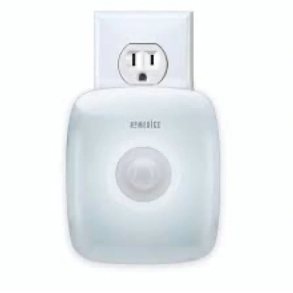 Homedics TotalClean Plug-In UV-C Air Sanitizer new in box - Picture 5 of 6